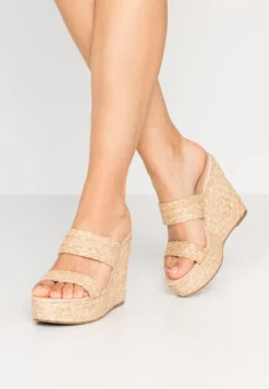 Steve Madden Sunflower Wedge - Muiltjes Met Hak - Natural
