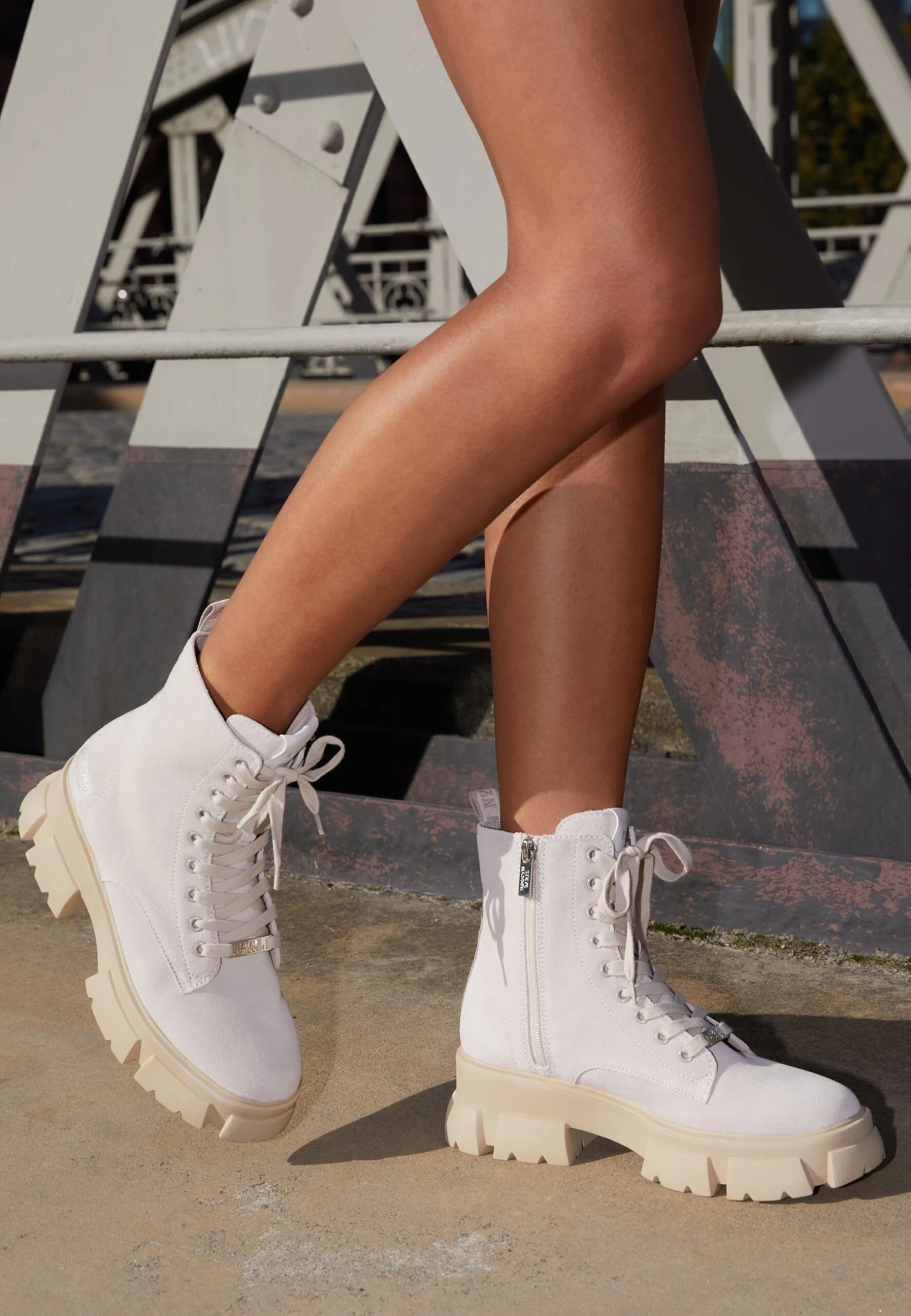 Steve Madden Tanker - Enkellaarsjes Met Plateauzool - Beige - Afbeelding 2